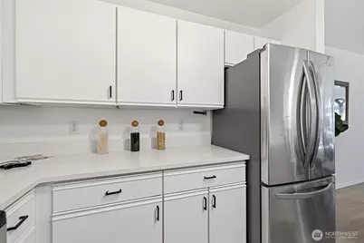 9210 Market Place #J101, Lake Stevens, WA 98258 - Photo 9