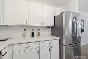 9210 Market Pl, Lake Stevens, WA 98258 - Photo 9