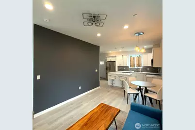 648 B SW 139th Street, Burien, WA 98166 - Photo 3