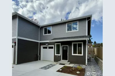 648 B SW 139th Street, Burien, WA 98166 - Photo 1