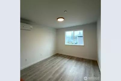648 B SW 139th Street, Burien, WA 98166 - Photo 9
