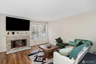 7601 Concord Ln NE, Bremerton, WA 98311 - Photo 3