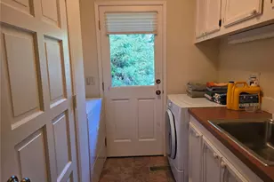 81 Wawa Point Pl, Brinnon, WA 98320 - Photo 19