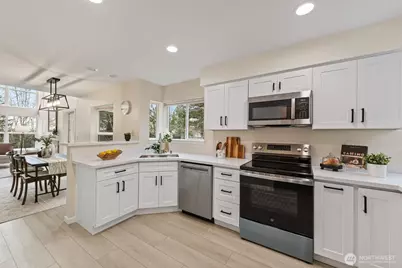 2957 142nd Place SE #F9, Bellevue, WA 98007 - Photo 11