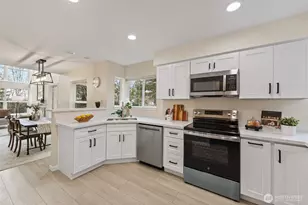 2957 142nd Pl SE, Bellevue, WA 98007 - Photo 11