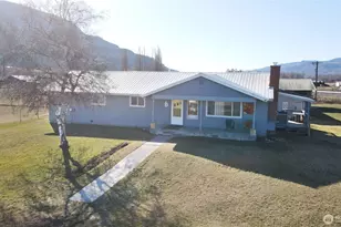 6 Jennings Loop Rd, Oroville, WA 98844 - Photo 1