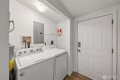 535 Morris Avenue S, Renton, WA 98057 - Photo 19