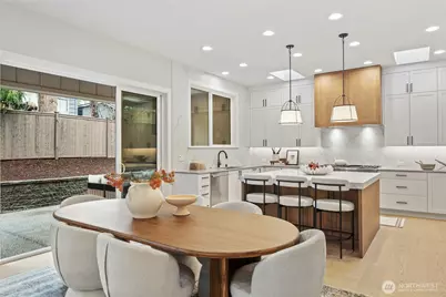 1606 146th Avenue SE, Bellevue, WA 98007 - Photo 11