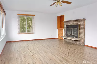 2205 S Meridian, Puyallup, WA 98374 - Photo 9