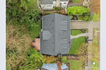 7727 19th Avenue NW, Seattle, WA 98117 - Photo 35