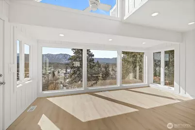 205 W 5th Street, Cle Elum, WA 98922 - Photo 5