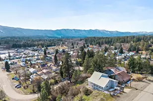 205 W 5th St, Cle Elum, WA 98922 - Photo 39