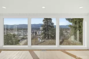 205 W 5th St, Cle Elum, WA 98922 - Photo 3