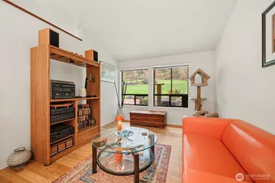 6830 Norma Beach Road, Edmonds, WA 98026 - Photo 11