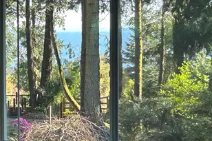 10278 NE Shore Dr, Indianola, WA 98342 - Photo 3