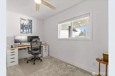 1355 McHugh Avenue, Enumclaw, WA 98022 - Photo 9