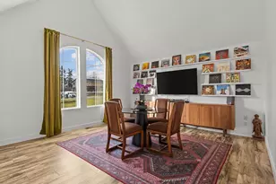 1355 McHugh Ave, Enumclaw, WA 98022 - Photo 7