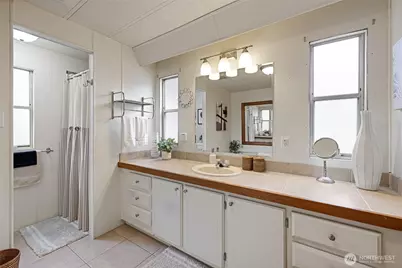 507 131st Street E #A, Tacoma, WA 98445 - Photo 19