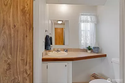 507 131st Street E #A, Tacoma, WA 98445 - Photo 15