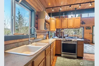 10666 Chumstick Hwy, Leavenworth, WA 98826 - Photo 5