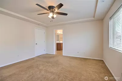 4036 Tribute Avenue E, Fife, WA 98424 - Photo 9