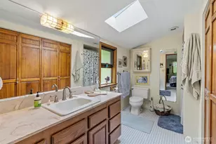 2642 E Lake Sammamish Pkwy NE, Sammamish, WA 98074 - Photo 13
