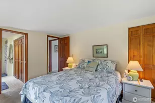 2642 E Lake Sammamish Pkwy NE, Sammamish, WA 98074 - Photo 9