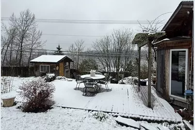 2642 E Lake Sammamish Parkway NE, Sammamish, WA 98074 - Photo 1