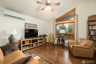 709 Shelter Bay Drive, La Conner, WA 98257 - Photo 11