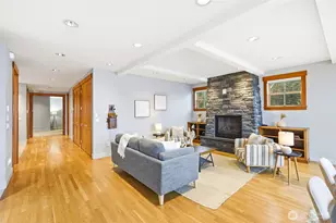 28 W North Camano Dr, Camano Island, WA 98282 - Photo 15