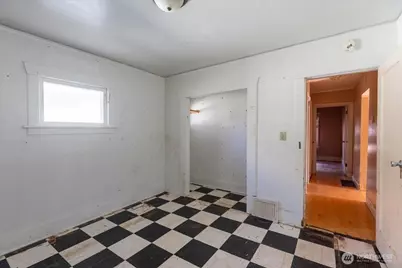 5221 S Park Avenue, Tacoma, WA 98408 - Photo 11