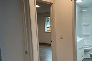 827 West Valley Hwy, Kent, WA 98032 - Photo 27