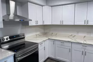 827 West Valley Hwy, Kent, WA 98032 - Photo 5