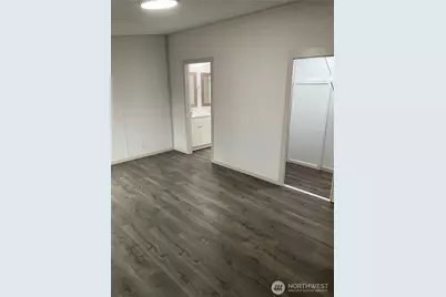 827 West Valley Highway #46, Kent, WA 98032 - Photo 9