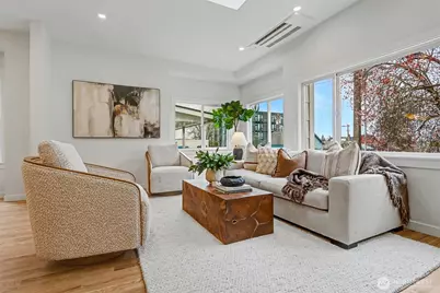 604 N 44th Street, Seattle, WA 98103 - Photo 5