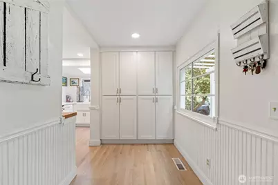 21260 Lake Sixteen Road, Mount Vernon, WA 98274 - Photo 3