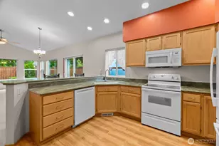 4606 Denton Ln SE, Lacey, WA 98503 - Photo 7