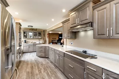 36510 Mountain Highway E, Eatonville, WA 98328 - Photo 13