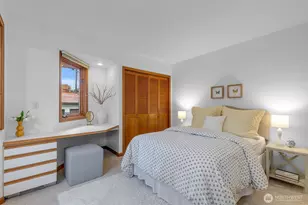 5601 43rd Ave W, Seattle, WA 98199 - Photo 25