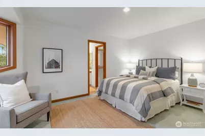 5601 43rd Avenue W, Seattle, WA 98199 - Photo 27