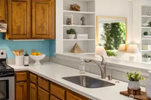 794 Madison Ave N, Bainbridge Island, WA 98110 - Photo 15