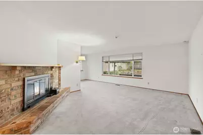 2220 126th Avenue E, Edgewood, WA 98372 - Photo 3