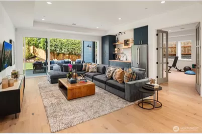 9812 NE 31st Street, Bellevue, WA 98004 - Photo 31