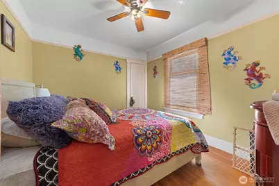 1407 Thurston Avenue NE, Olympia, WA 98506 - Photo 13