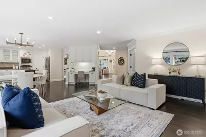 928 271st Avenue SE, Sammamish, WA 98075 - Photo 13