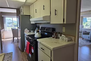 1402 22nd Street NE, Auburn, WA 98002 - Photo 7