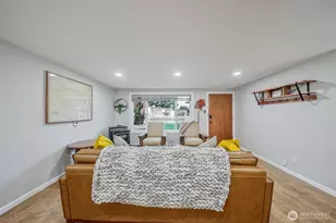 14219 SE 259th Pl, Kent, WA 98042 - Photo 5