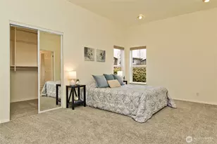 27517 218th Pl SE, Maple Valley, WA 98038 - Photo 17