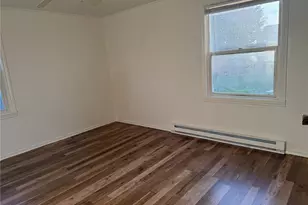 5415 NE 4th St, Renton, WA 98059 - Photo 3