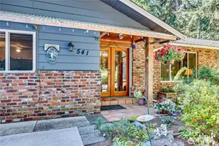 541 Surfcrest Pl NE, Poulsbo, WA 98370 - Photo 3